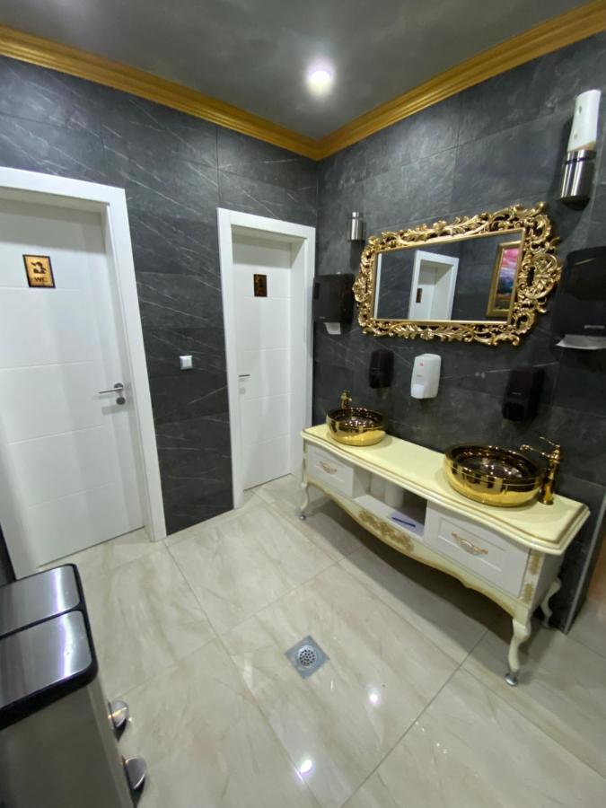 Hotel Palace Velika Kladusa Exterior photo